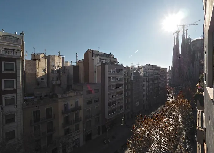 Sagrada Familia - Sant Pau Apartment